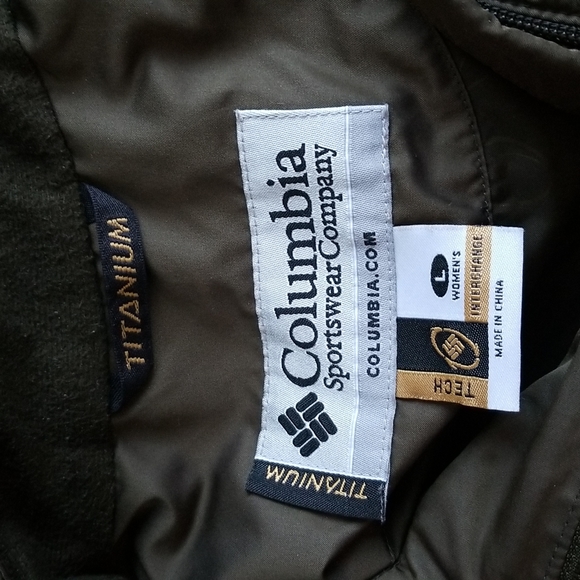 (L) Columbia Sportswear Company Titanium Interchange Tech Hoodless Zip Up Coat - Picture 3 of 13